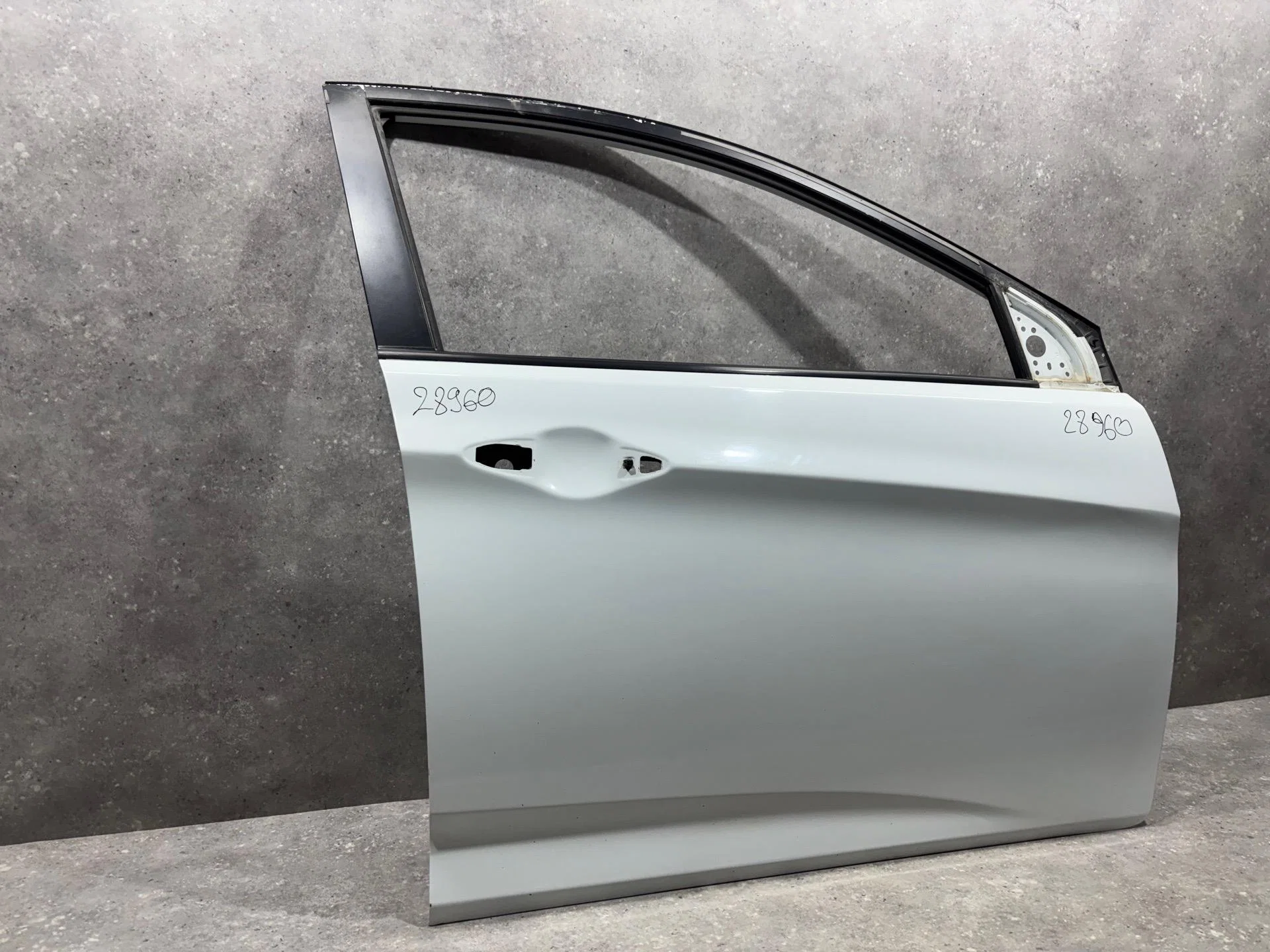 Дверь передняя правая Hyundai Solaris 1 760044L000 - миниатюра 3