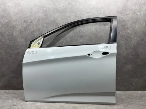 Дверь передняя левая Hyundai Solaris 1 760034L000
