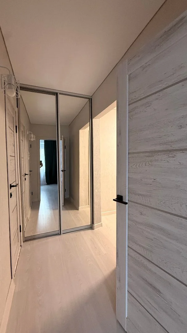1-к. квартира, 40,4 м², 1/9 эт. - миниатюра 25