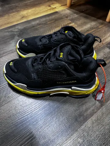 Кроссовки Balenciaga Triple S 40