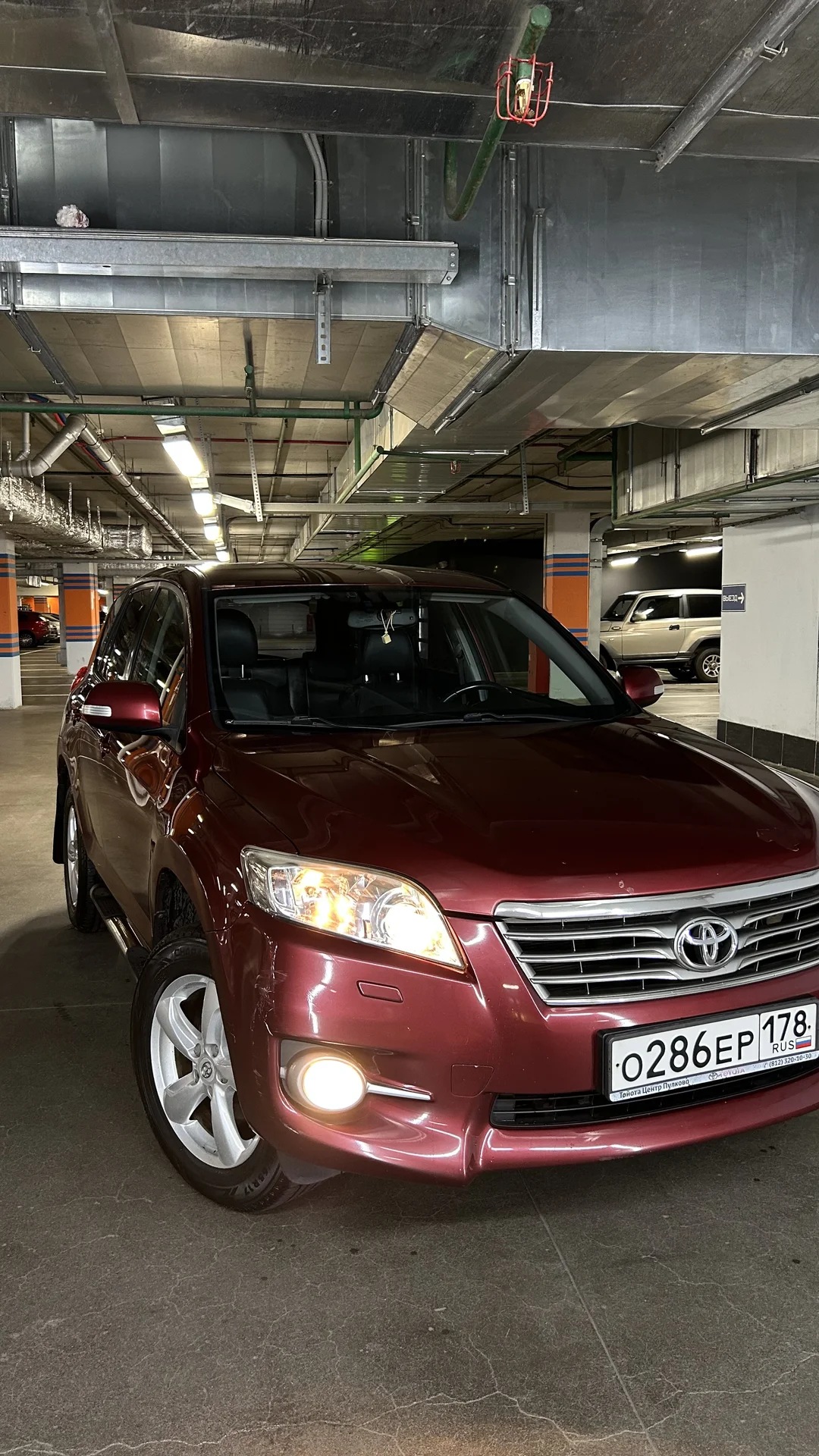 Toyota RAV4 2010 2.0 - миниатюра 9