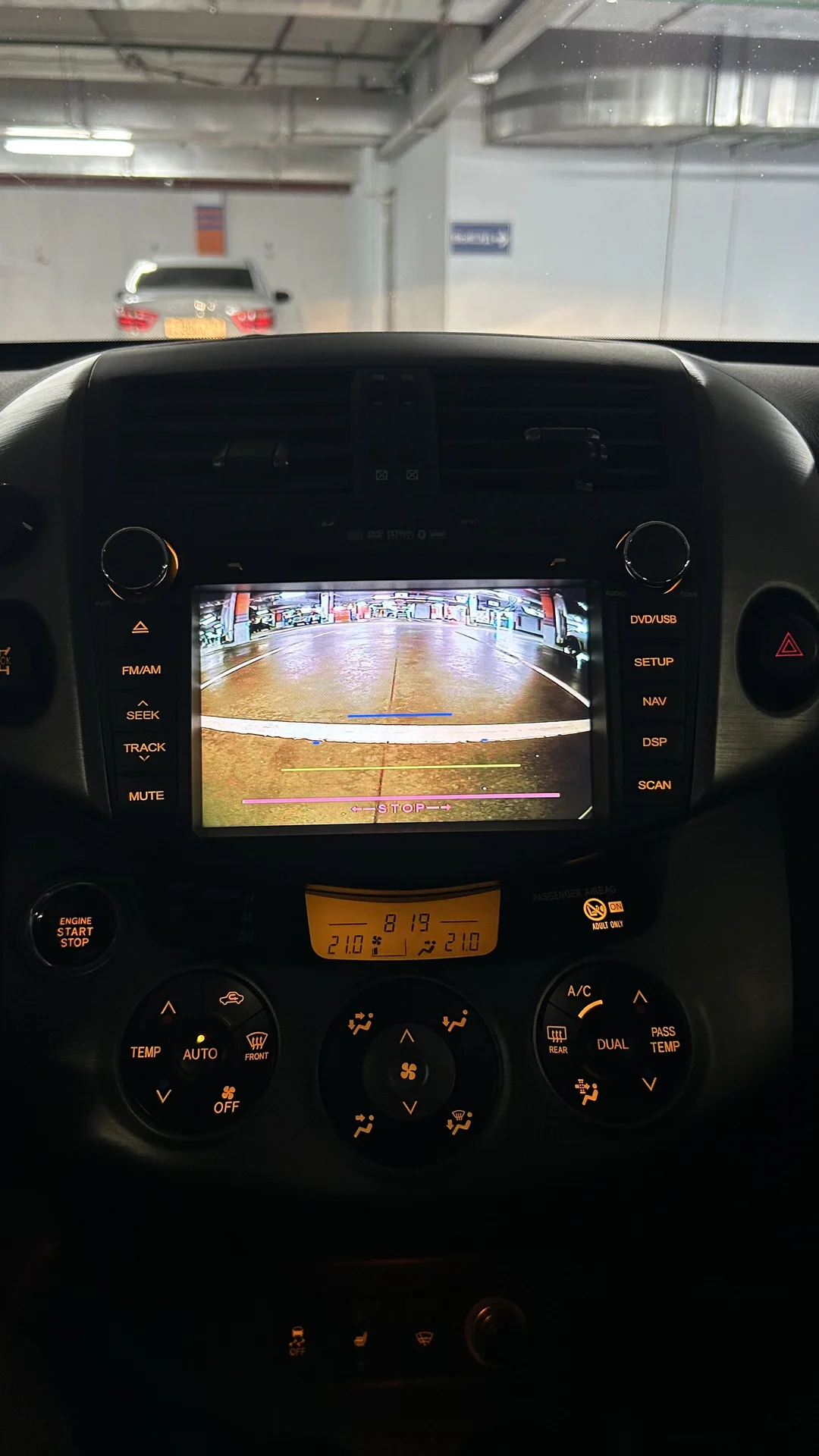 Toyota RAV4 2010 2.0 - миниатюра 24
