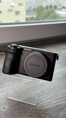 Sony a6700