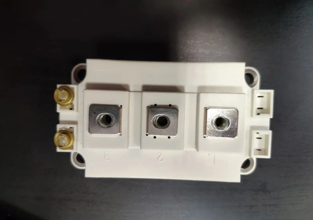 Силовой igbt модуль SKM200GB123D semikron - миниатюра 3