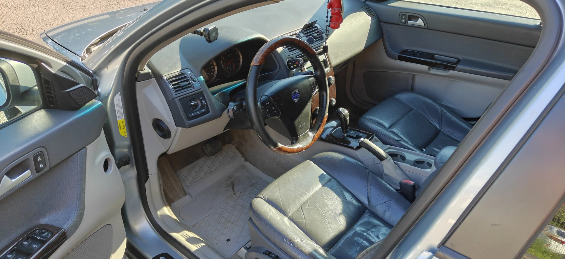 Volvo s40 - миниатюра 11