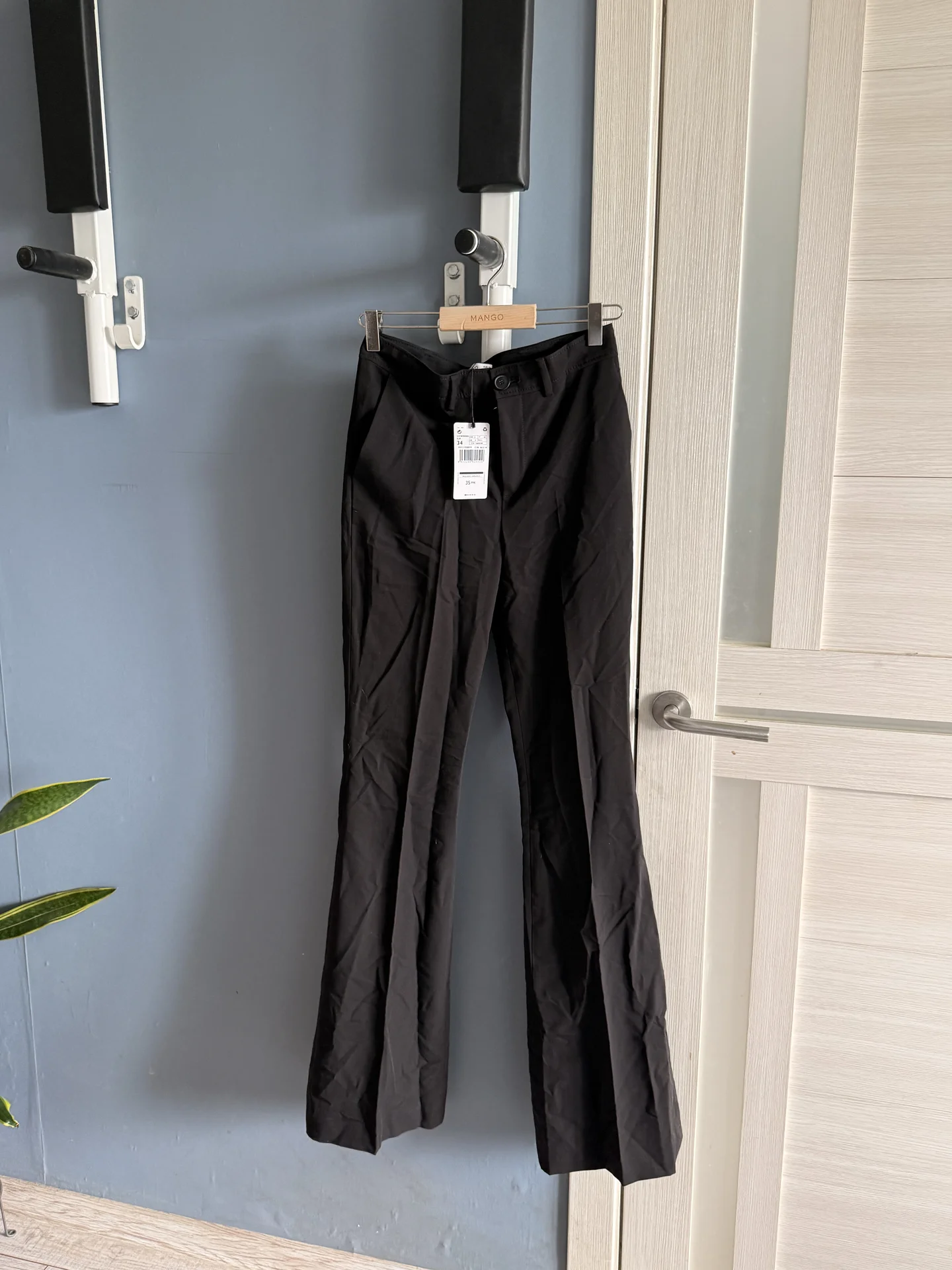 Брюки клеш Mango женские 34-36 xs-s
