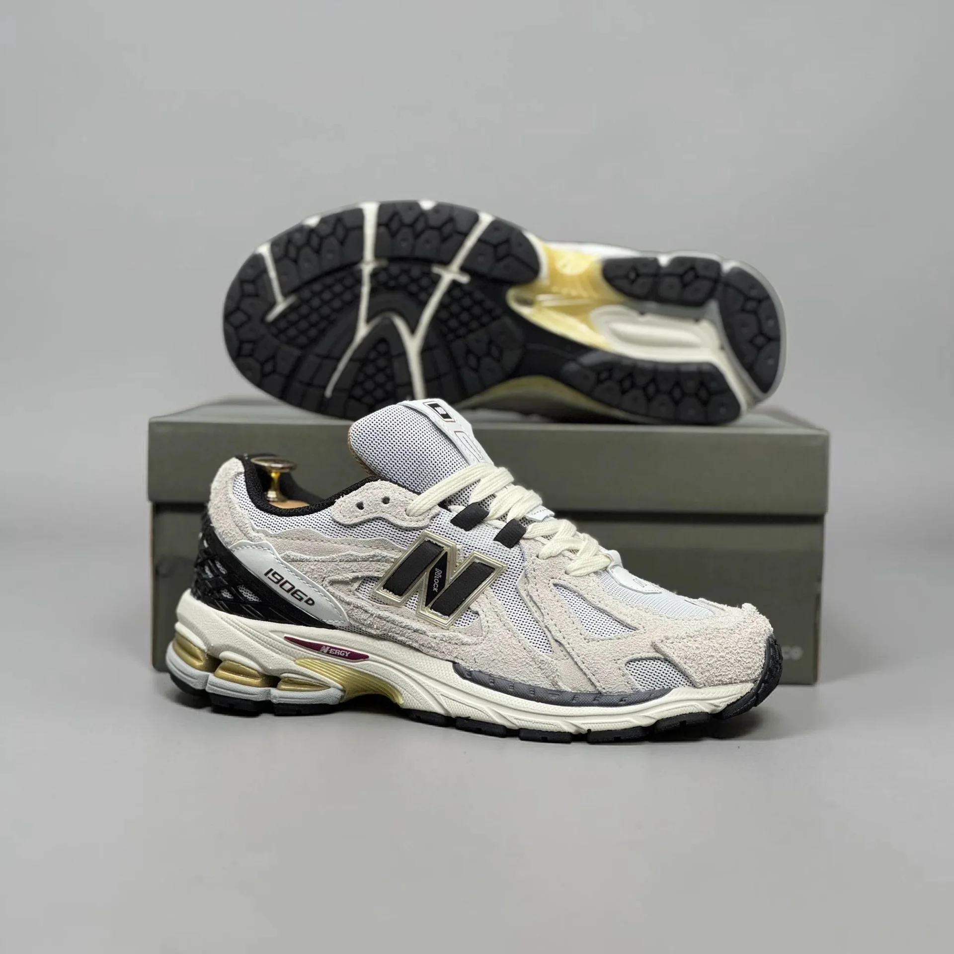 Кроссовки New Balance 1906D - миниатюра 3