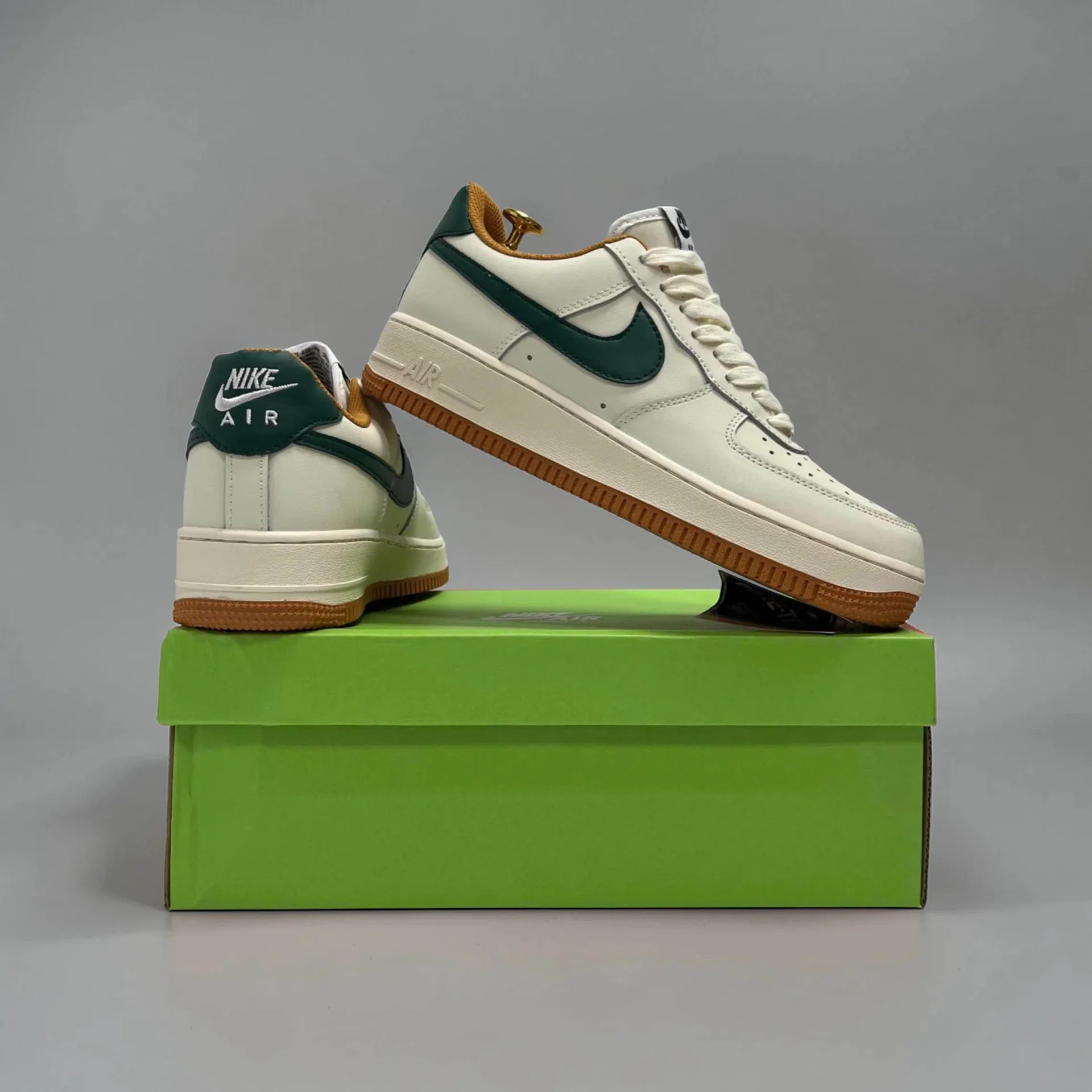 Nike Air Force 1 - миниатюра 3