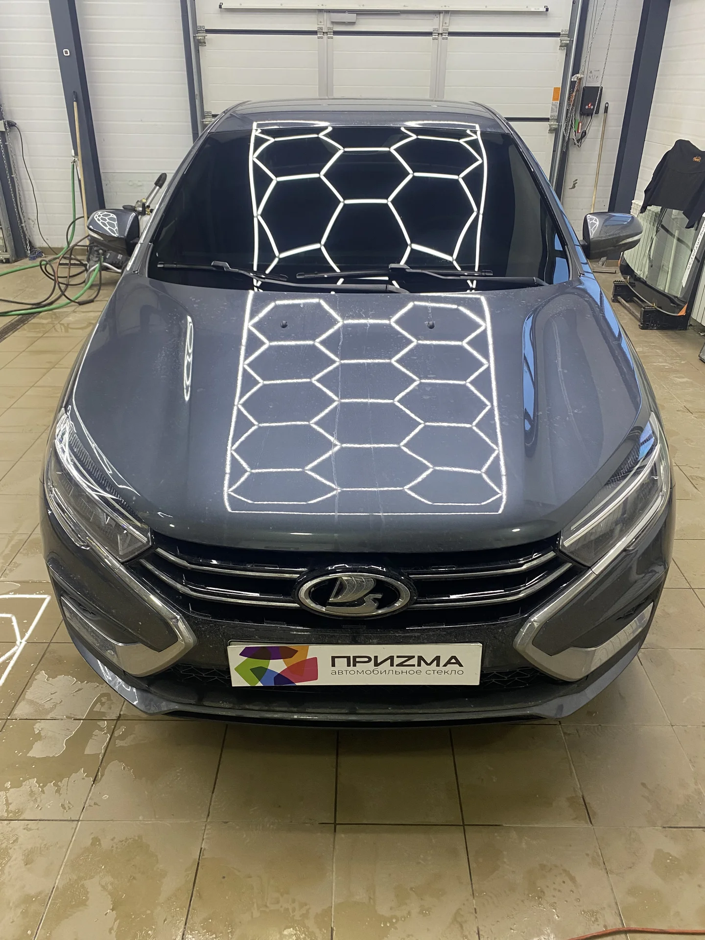 Тонировка стёкол автомобиля - миниатюра 3