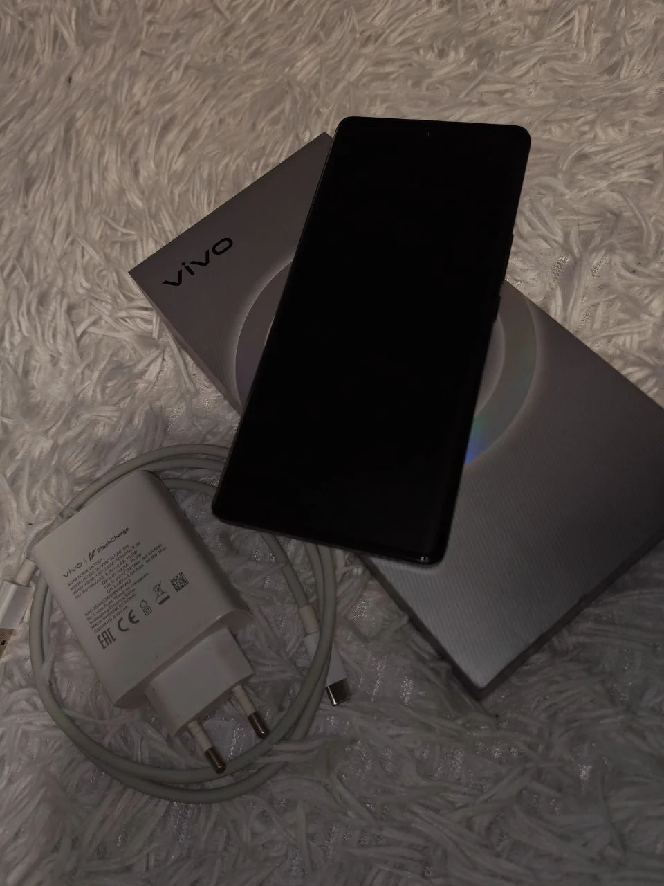 Vivo V29 5G 12/256 ГБ (Полный комплект, идеал) - миниатюра 5