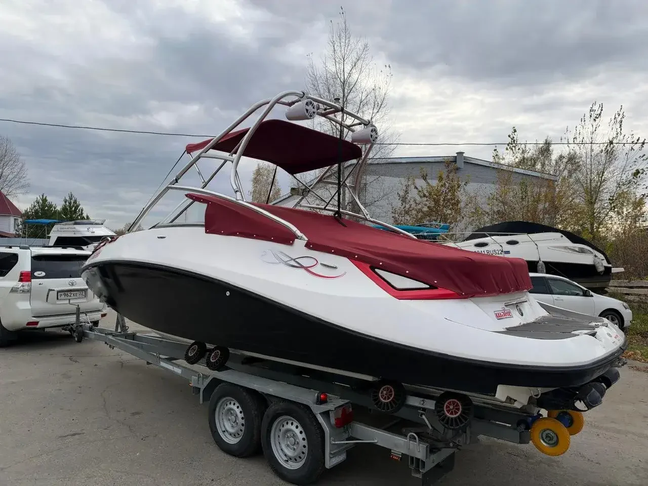 Катер BRP Sea-Doo Challenger 230 Wake 2008 года вы - миниатюра 3