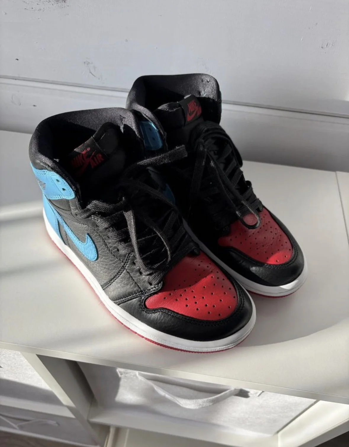 Кроссовки Nike Air Jordan 1 Unc to Chicago - миниатюра 5