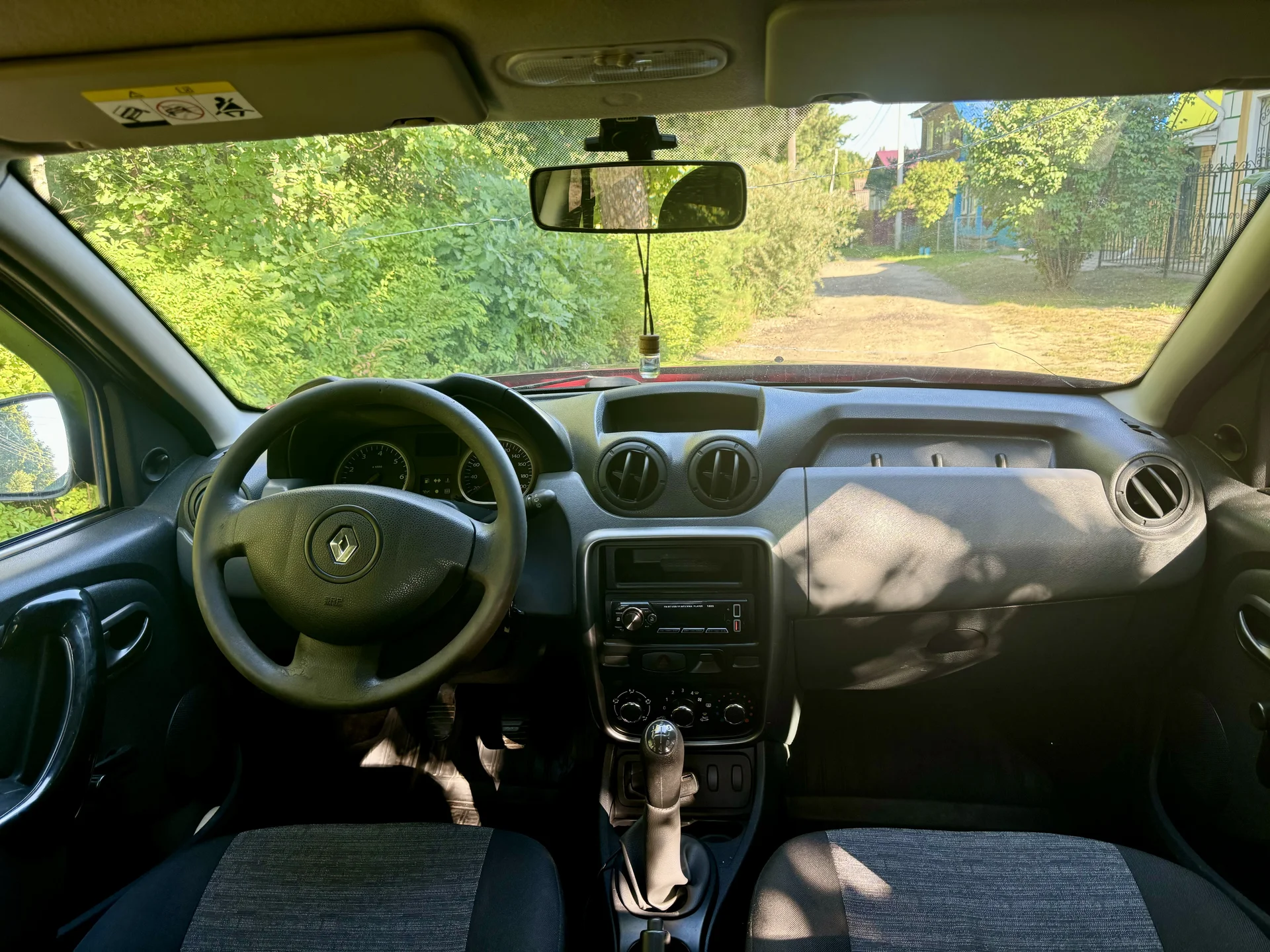 Renault Duster - миниатюра 9