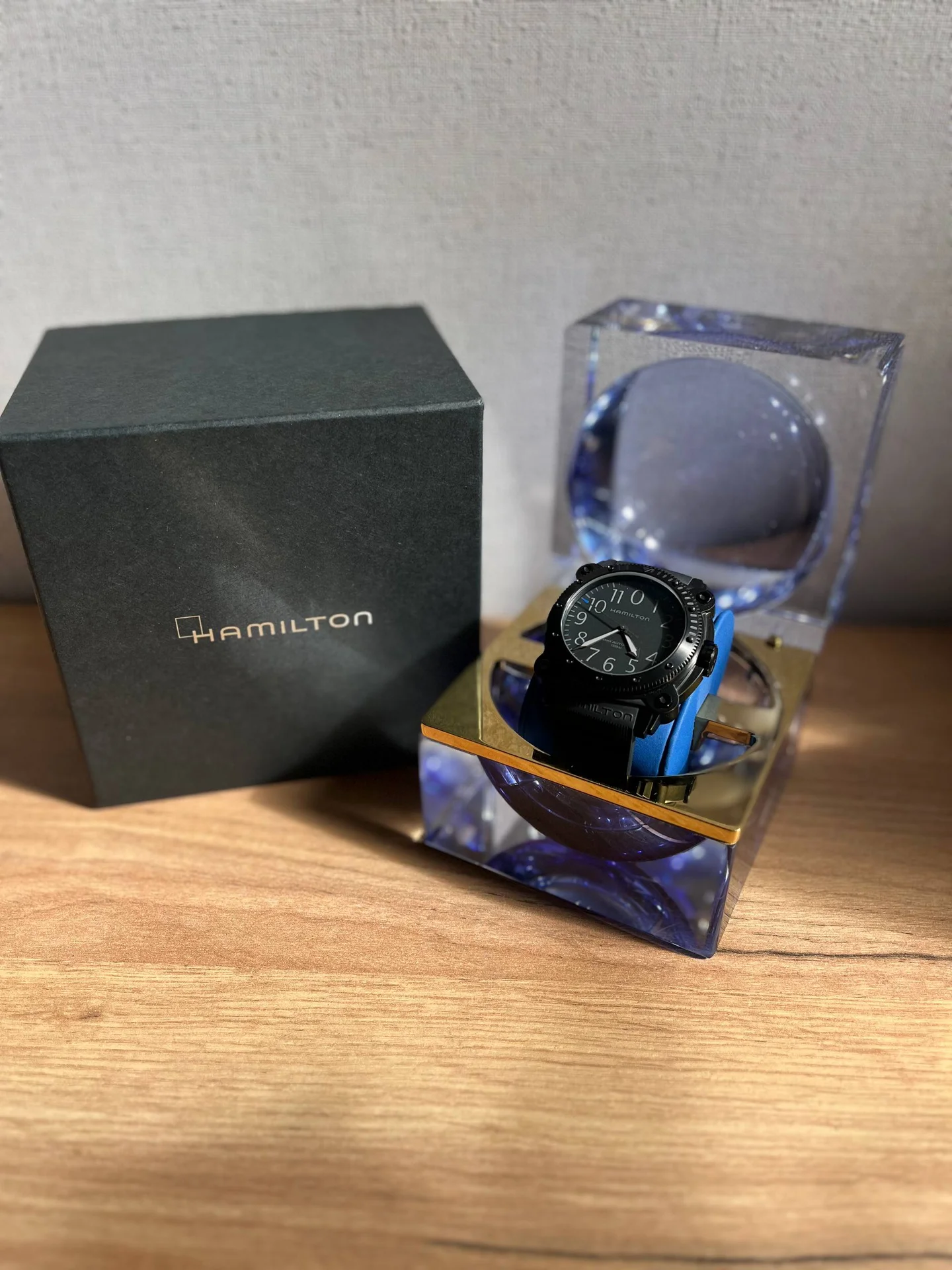 Hamilton belowzero tenet edition - миниатюра 2