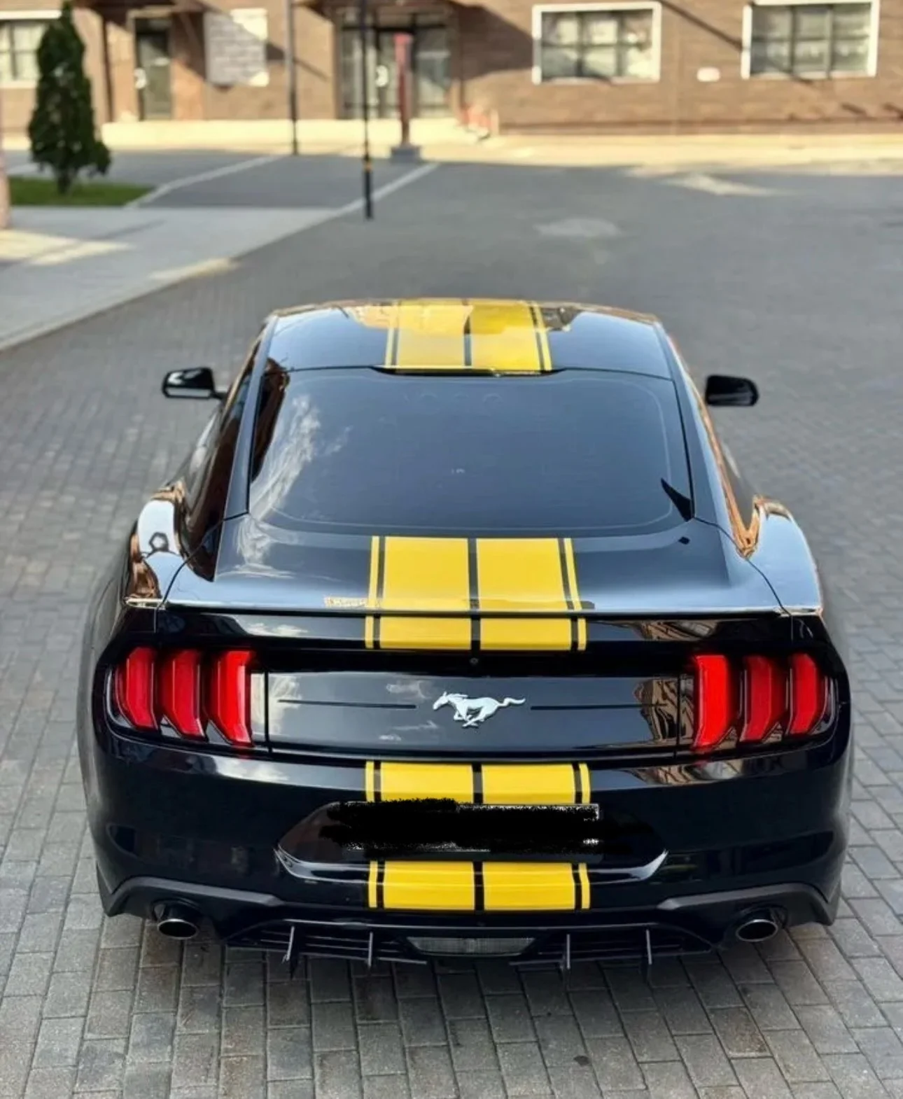 Ford mustang 2.3 2018 - миниатюра 12