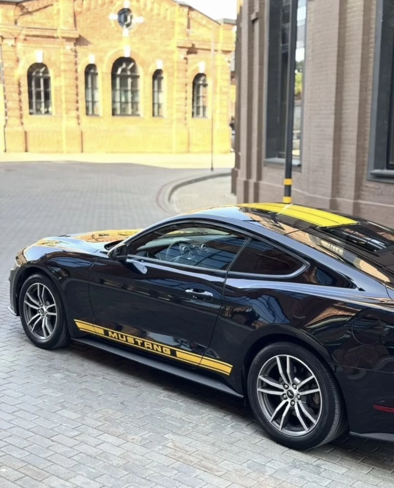 Ford mustang 2.3 2018 - миниатюра 16