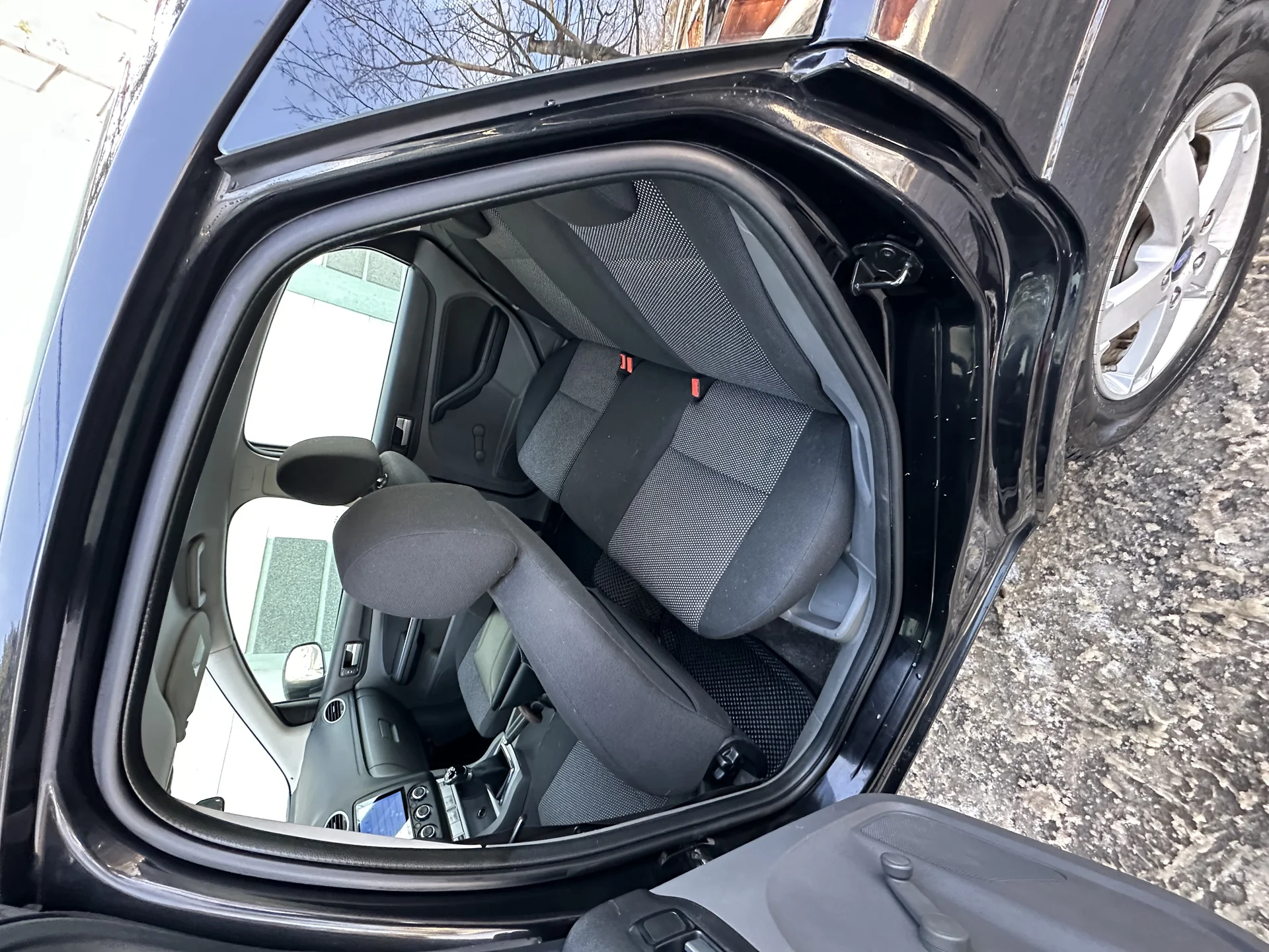 Ford focus 2 рестайлинг 2011 1.6 МТ - миниатюра 10