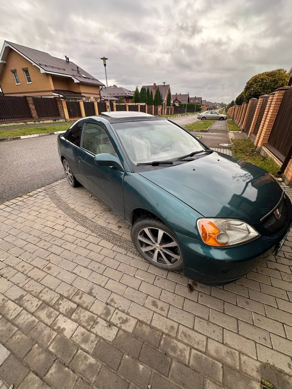 Honda Civic 1.7 AT Vtec - миниатюра 2