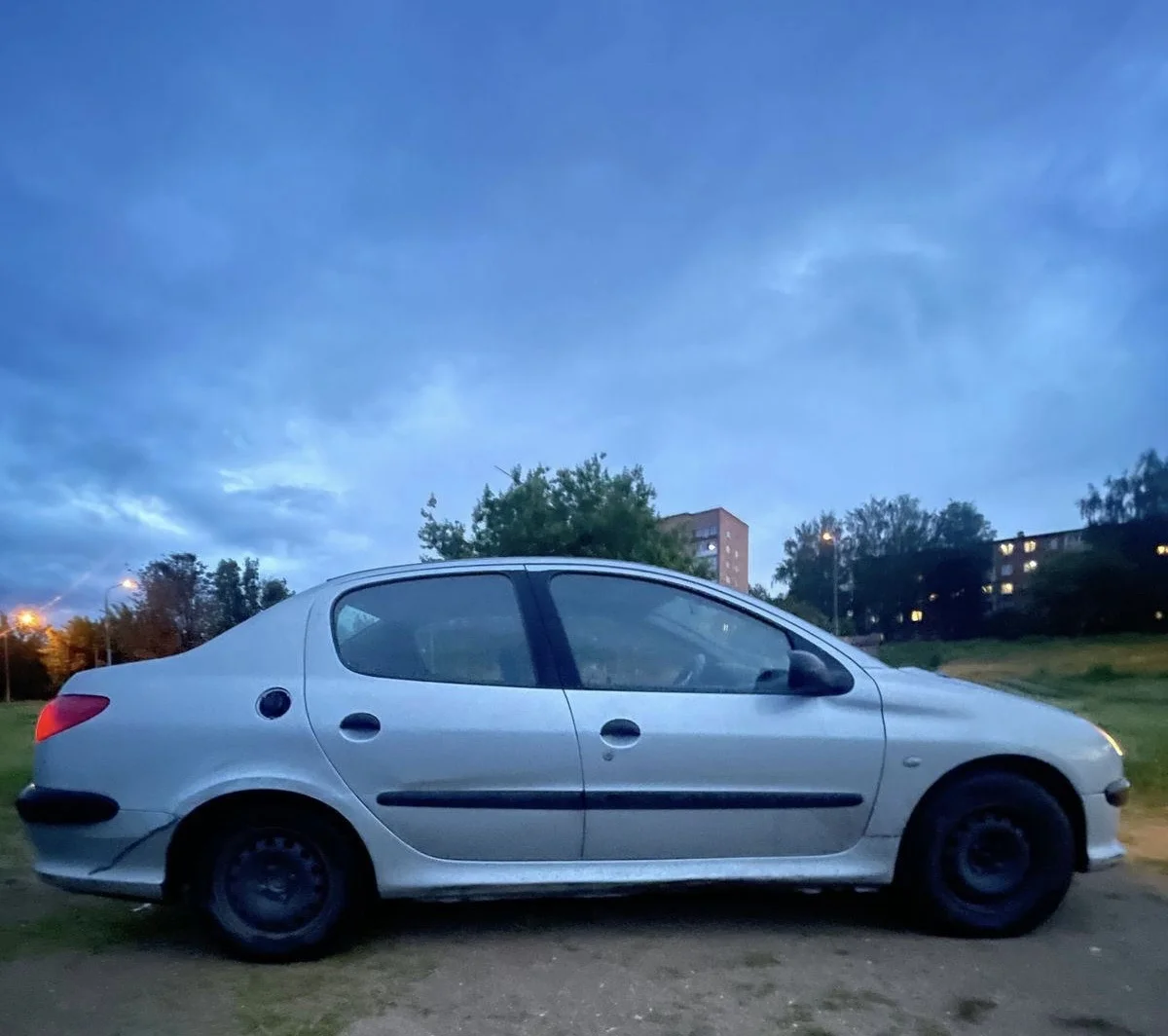 Peugeot 206 2008 1.4 MT - миниатюра 3