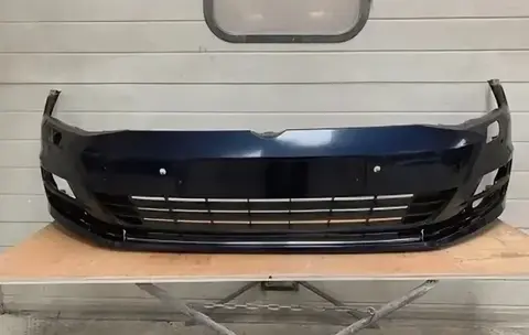 Передний бампер Volkswagen Golf (2012–2019)