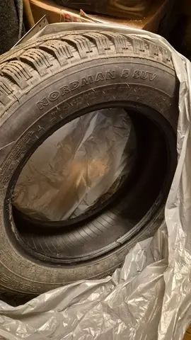 Зимние шины Nokian tyres nordman 5 suv 225/60 r17 103t