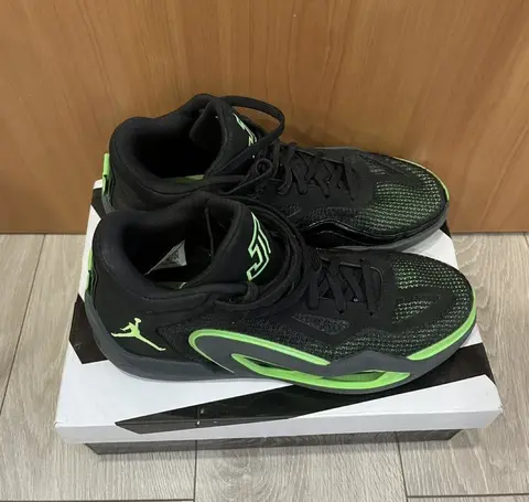 Баскетбольные кроссовки Jordan Tatum 1 — оригинал