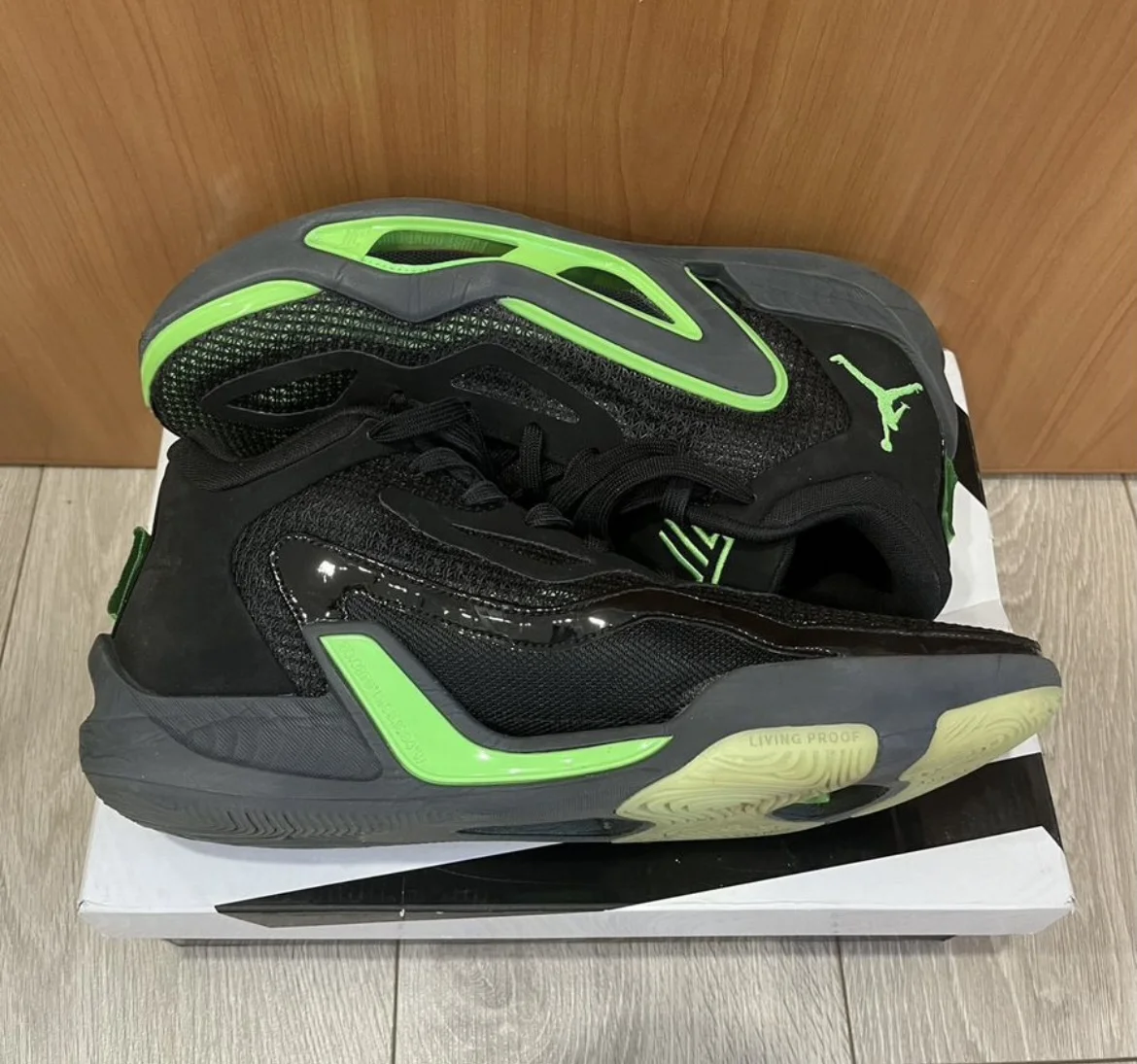 Баскетбольные кроссовки Jordan Tatum 1 — оригинал - миниатюра 3