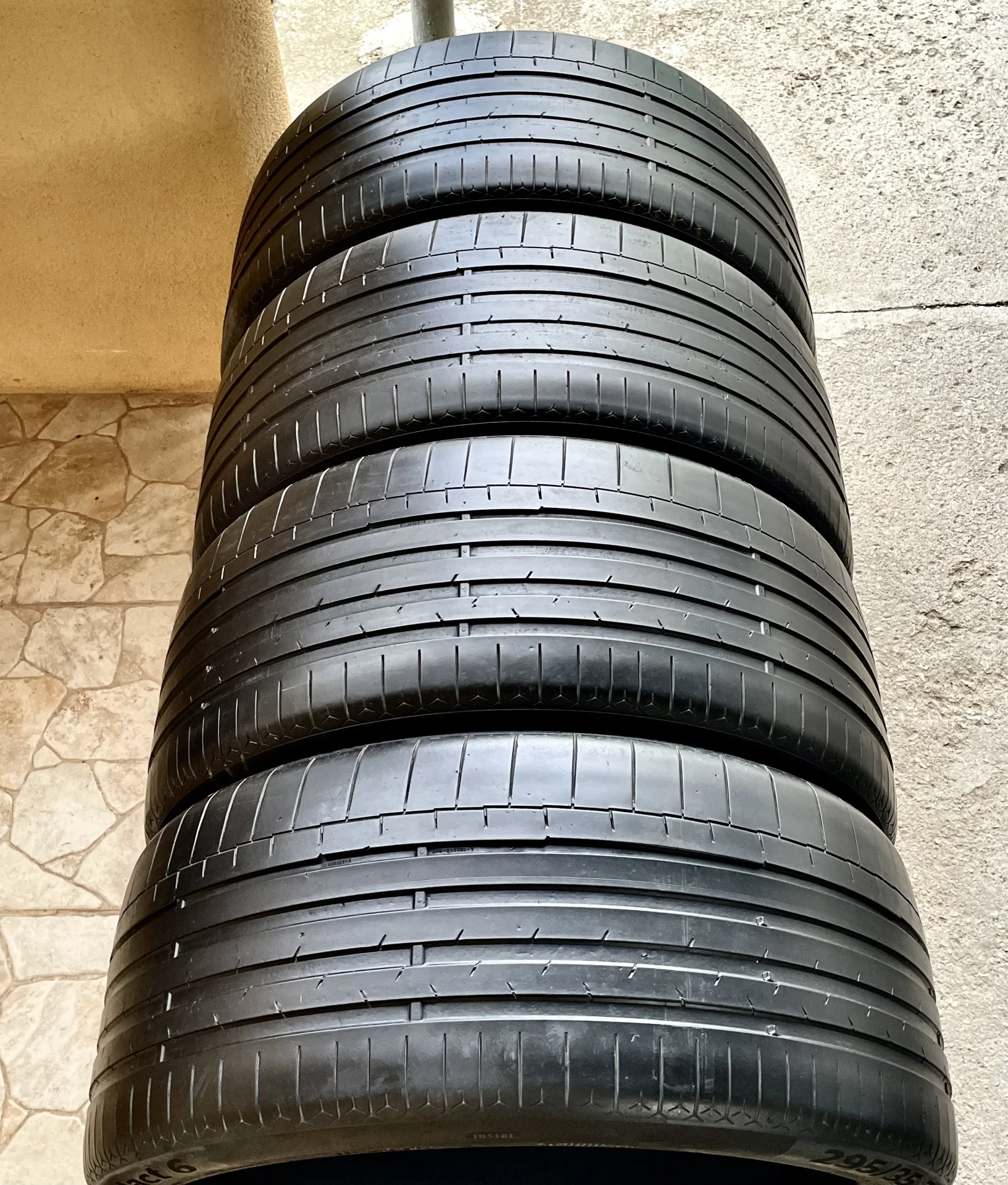 шины 295 35 r23 continental - миниатюра 4