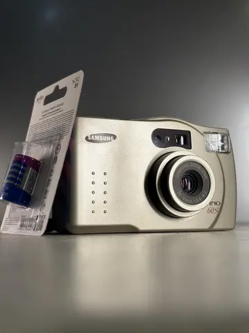 Samsung Fino 60S (date) Пленочный фотоаппарат
