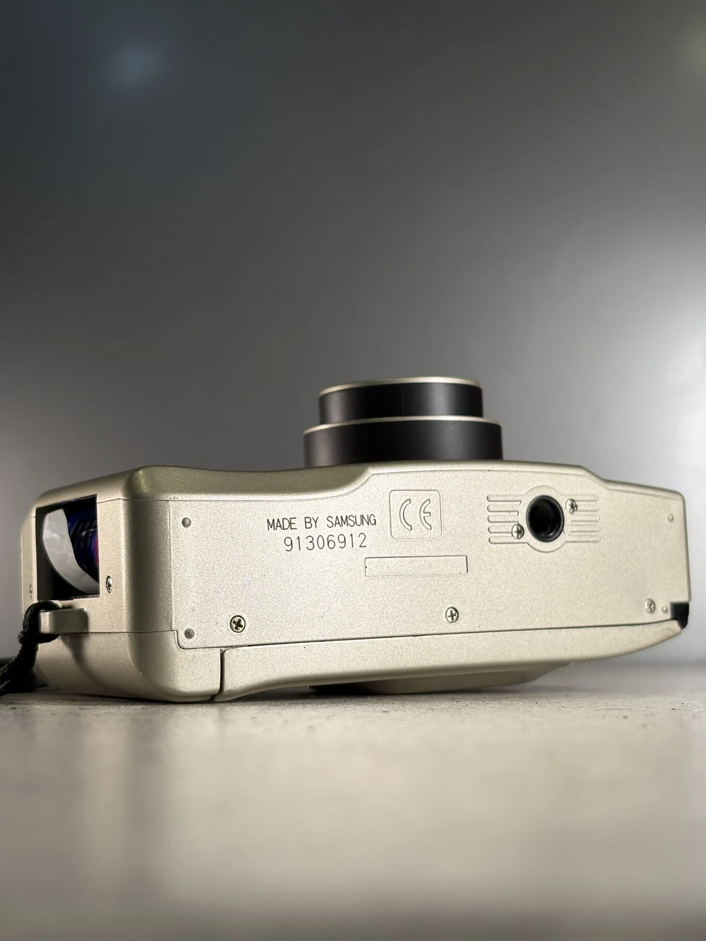Samsung Fino 60S (date) Пленочный фотоаппарат - миниатюра 5