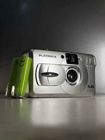 Pleomax 15 DLX - Пленочный фотоаппарат