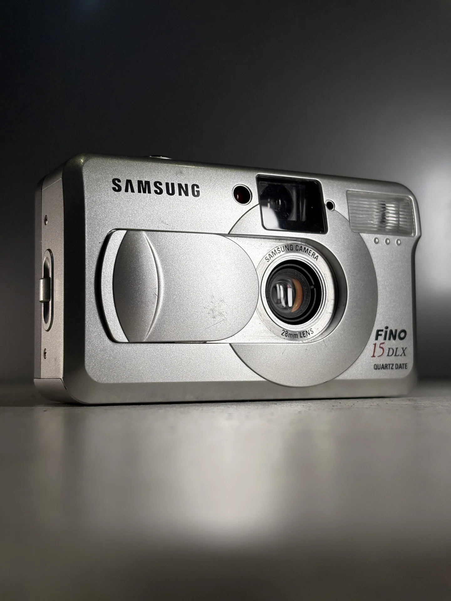 Samsung Fino 15 DLX QD - Пленочный фотоаппарат - миниатюра 2
