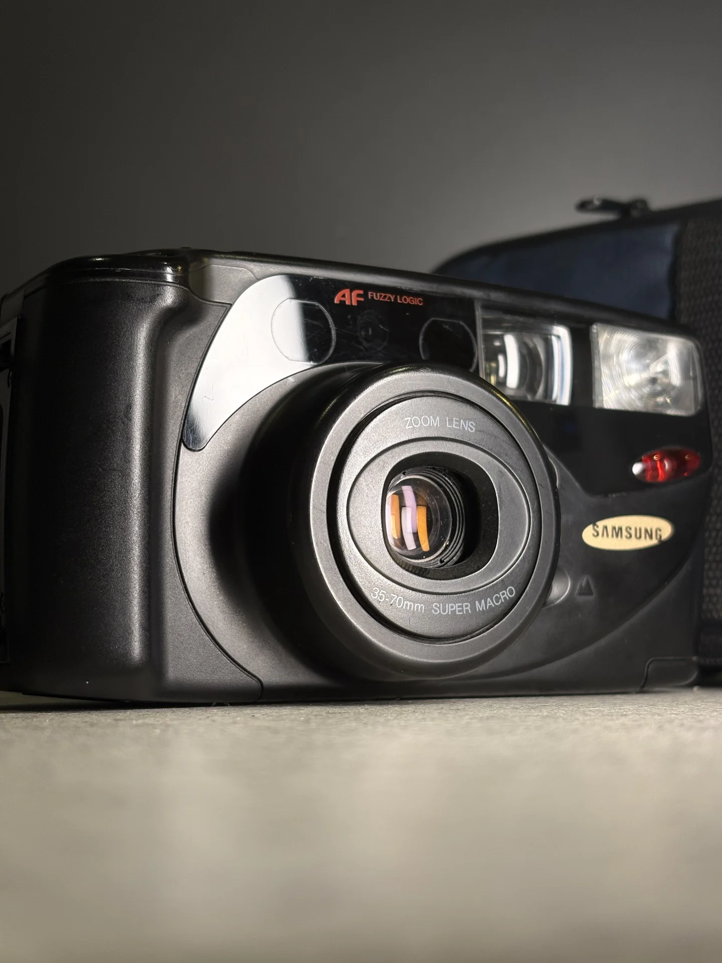 Samsung Maxima Zoom 77i - Пленочный фотоаппарат - изображение 1