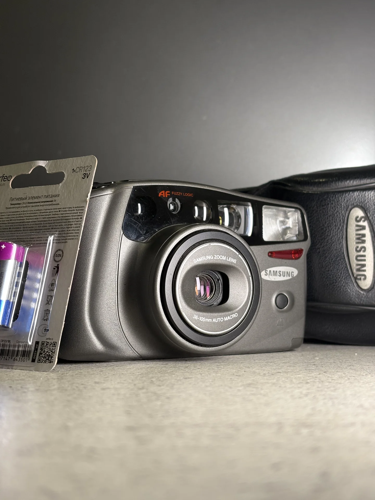 Samsung AF zoom 105S - Пленочный фотоаппарат - изображение 1