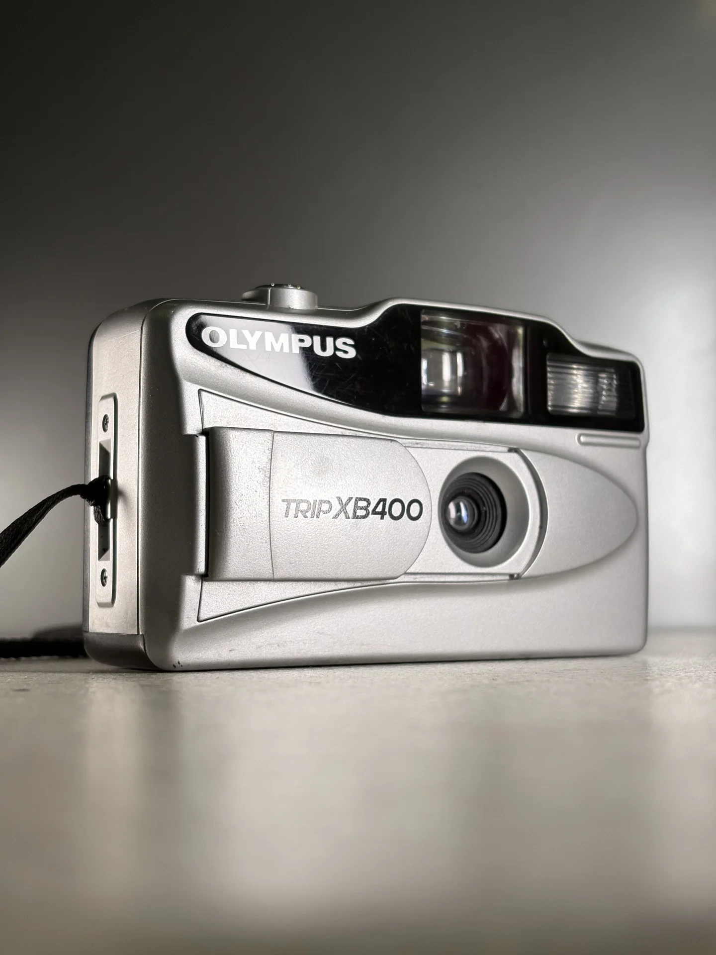Olympus Trip XB400 - Пленочный фотоаппарат - миниатюра 2