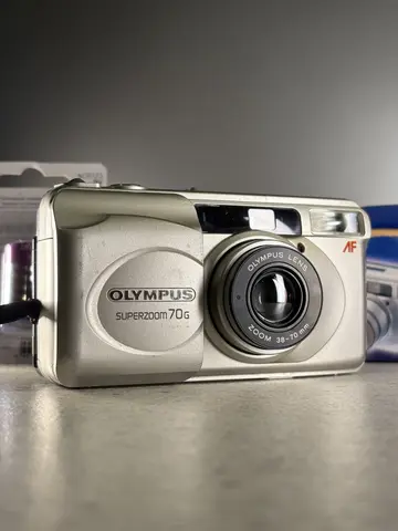 Olympus Superzoom 70g в коробке Пленочный