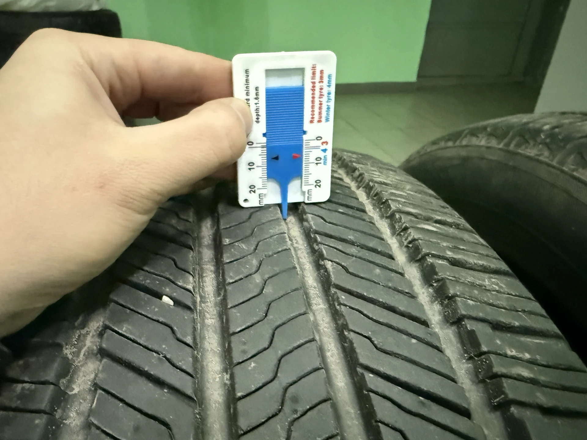 резина лето Yokohama geolandar 255/55 r20 - миниатюра 2