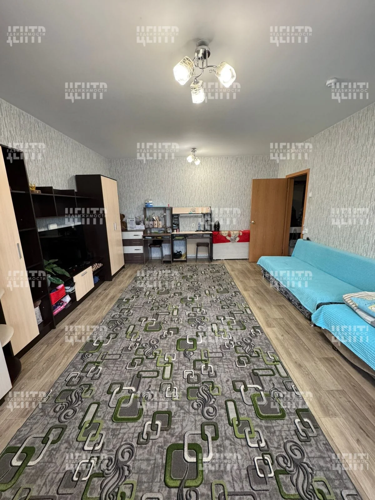 Продам квартиру - миниатюра 2