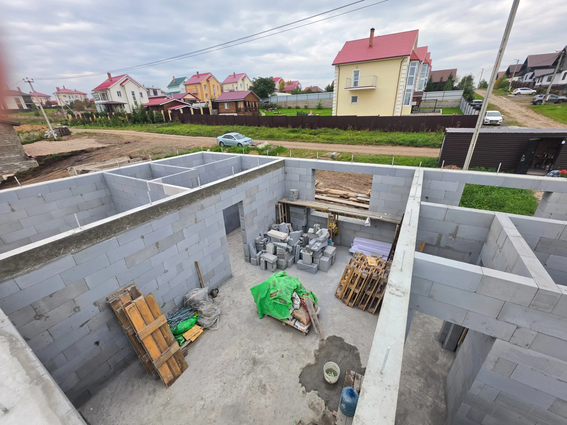 Кладка газобетона + армопояс, перегородки. - миниатюра 14