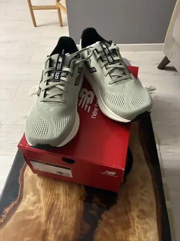Кроссовки New Balance Fresh Foam