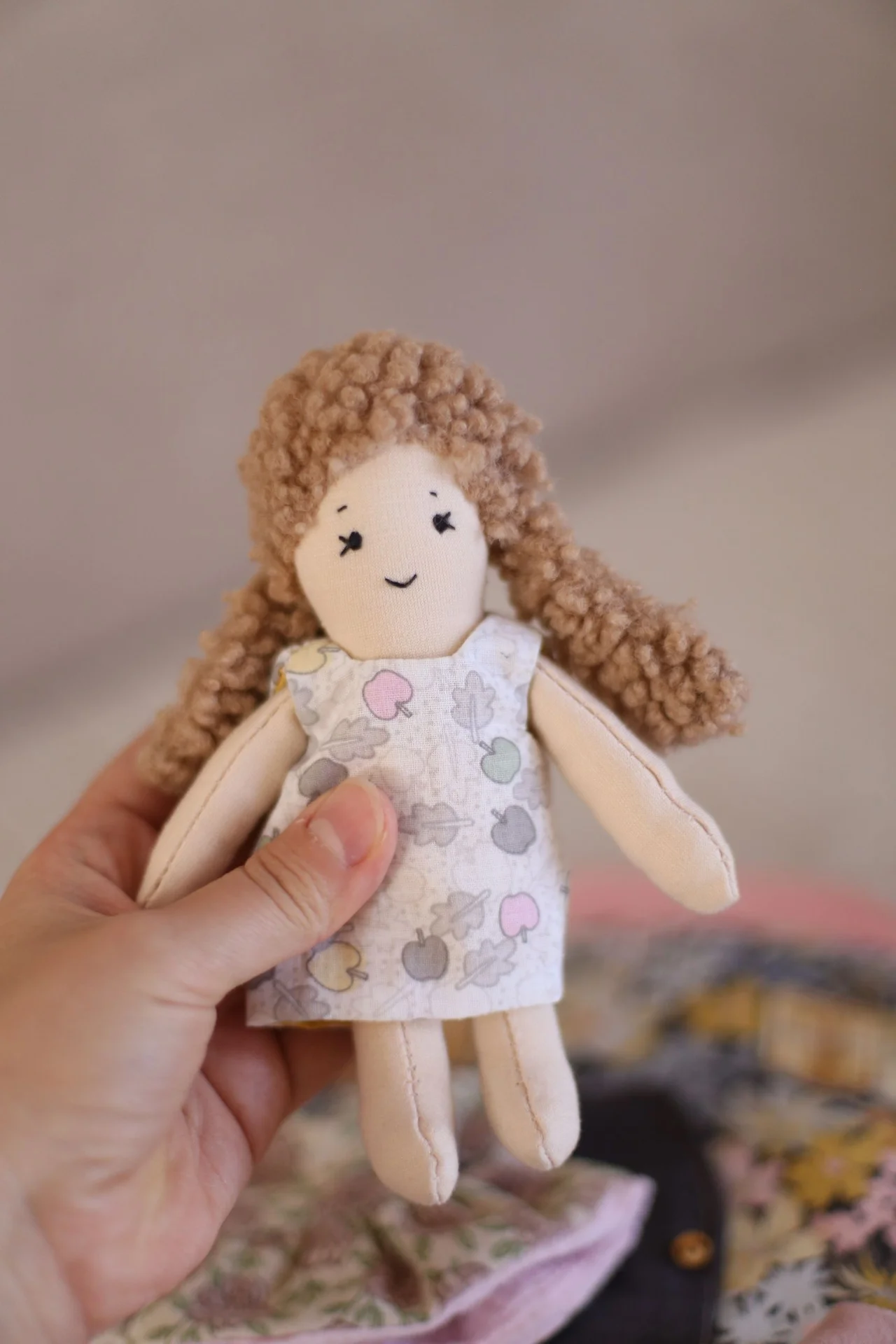 Игровой набор Кукла с домиком и гардеробом - миниатюра 7