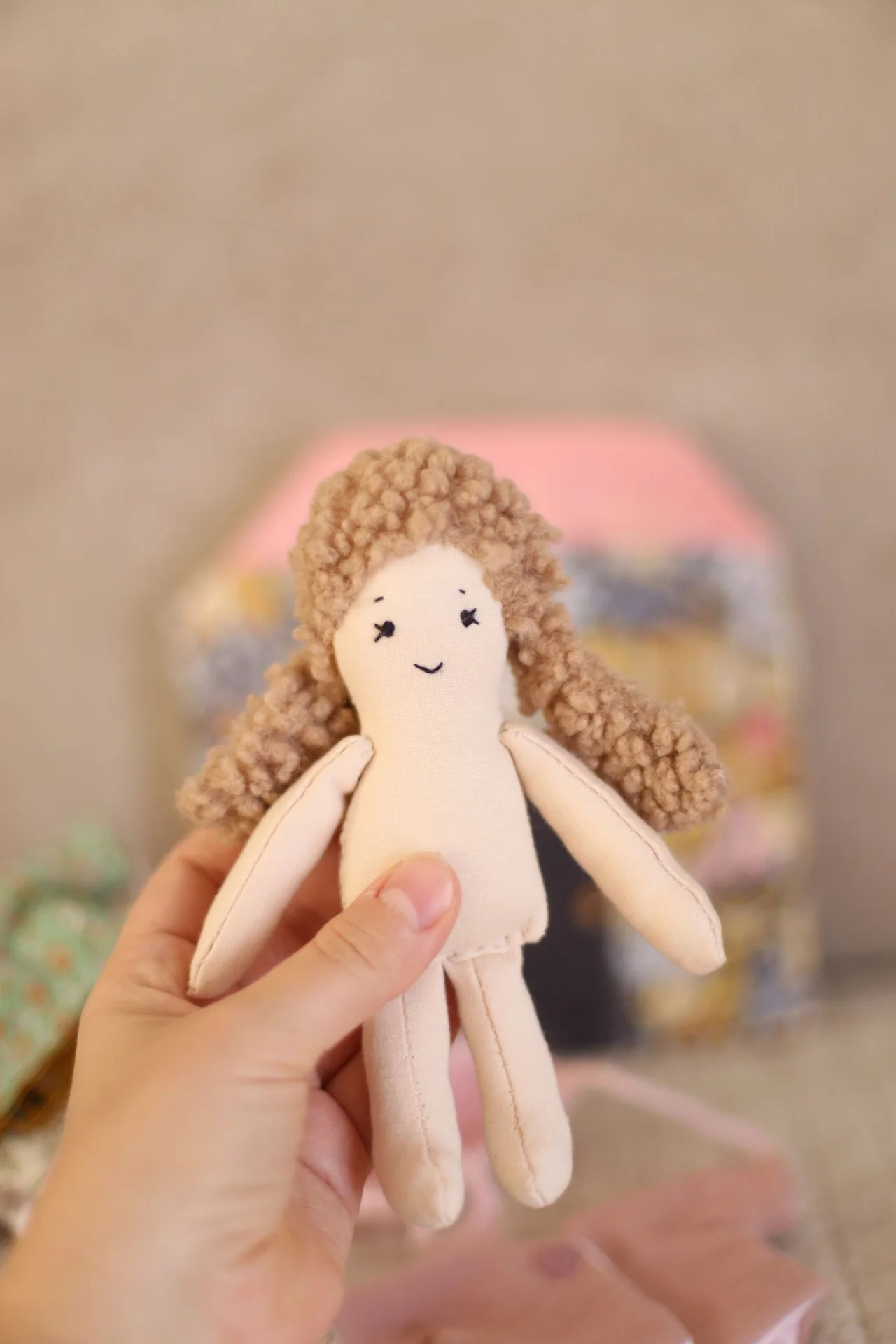 Игровой набор Кукла с домиком и гардеробом - миниатюра 10
