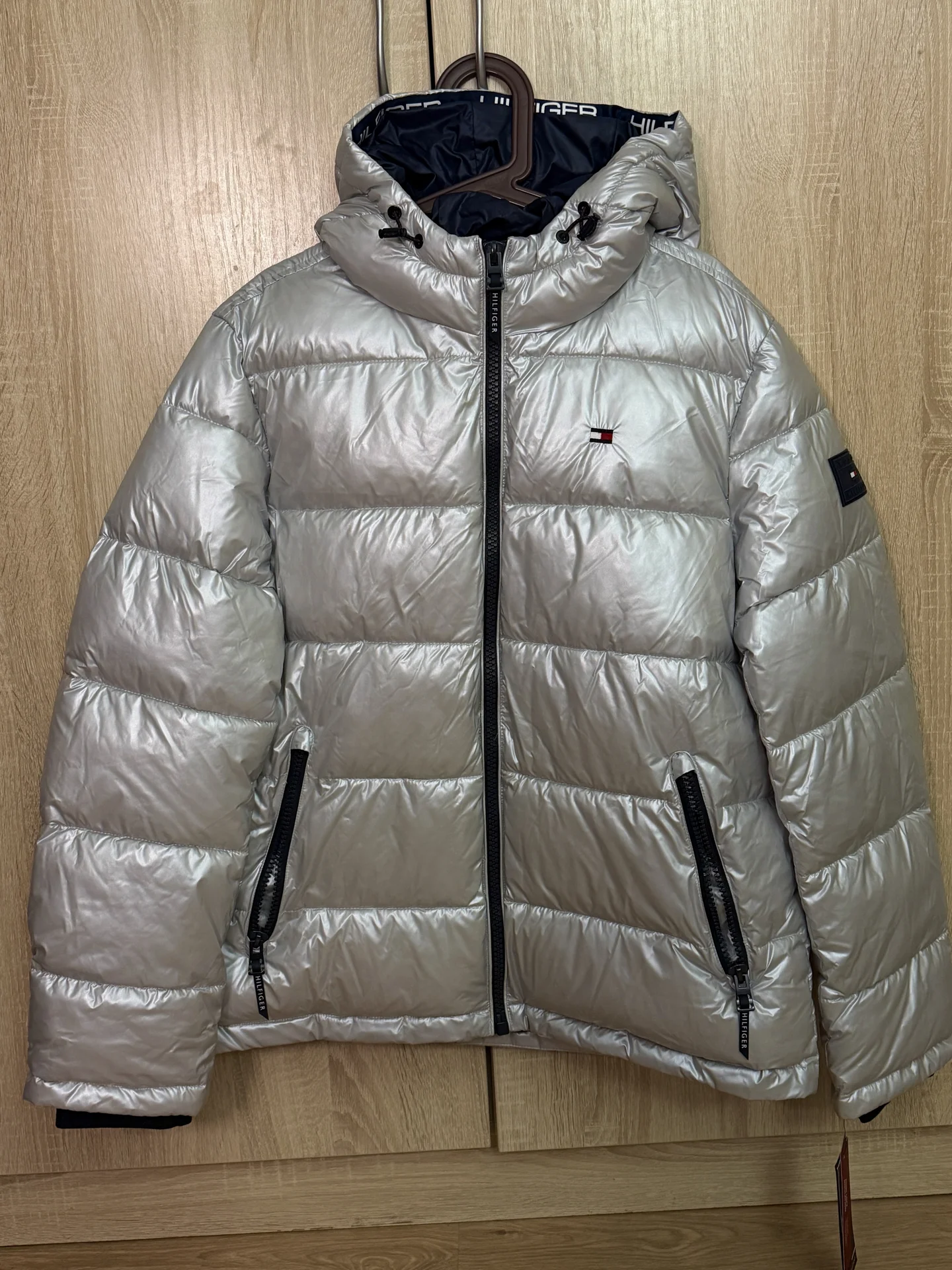 Пуховик Tommy Hilfiger новый - изображение 1