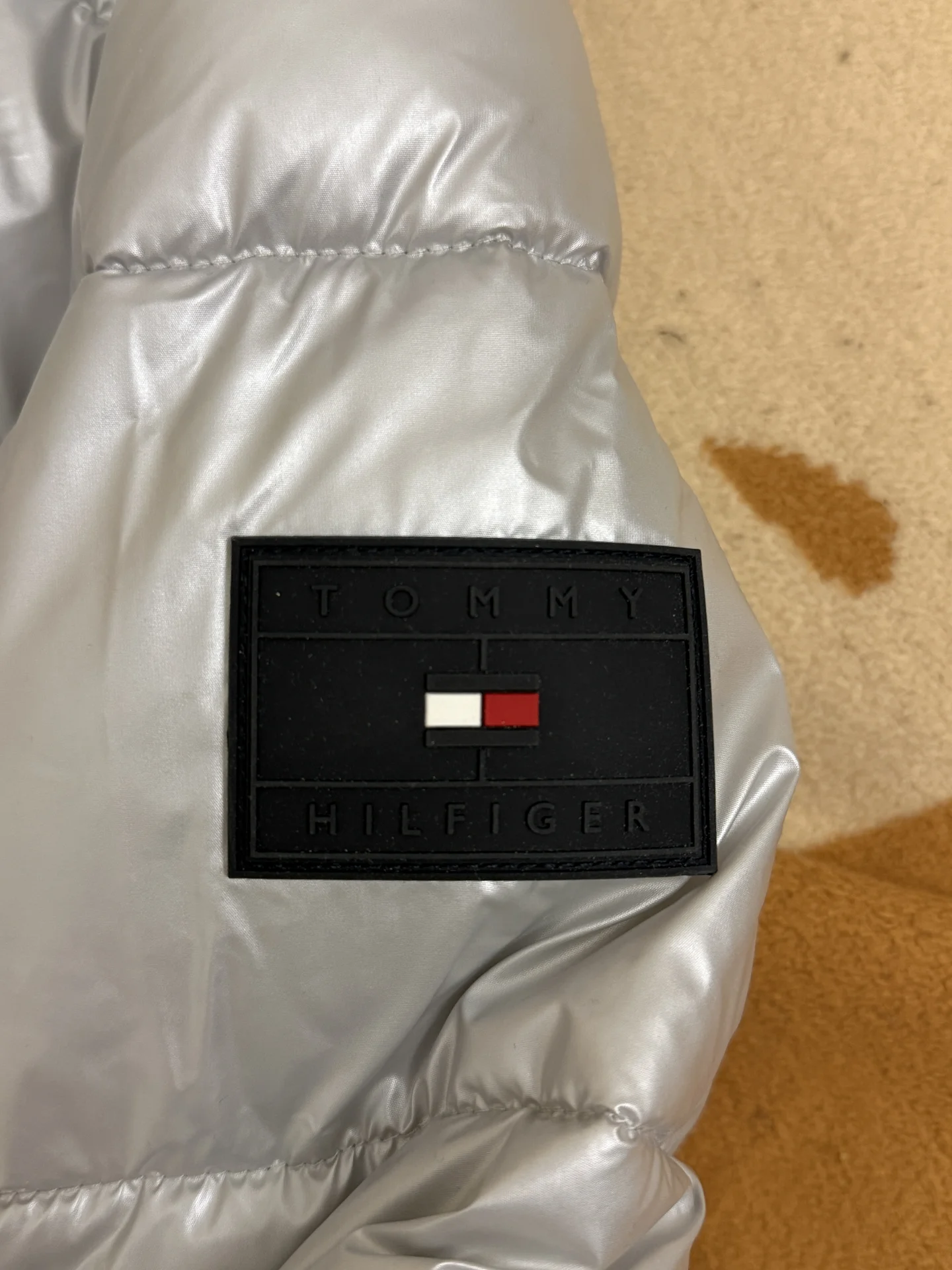 Пуховик Tommy Hilfiger новый - миниатюра 7