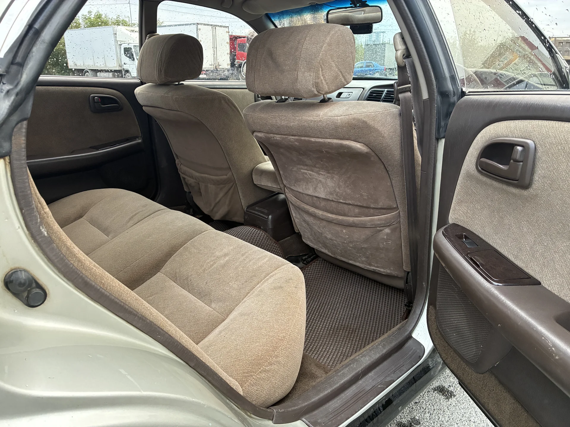 Toyota Mark 2 - миниатюра 14