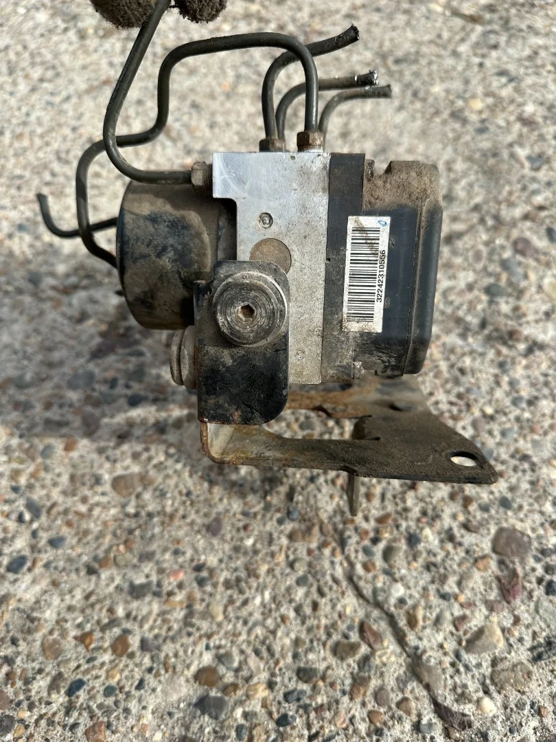Блок abs KIA RIO 1 2000-2005 - миниатюра 2