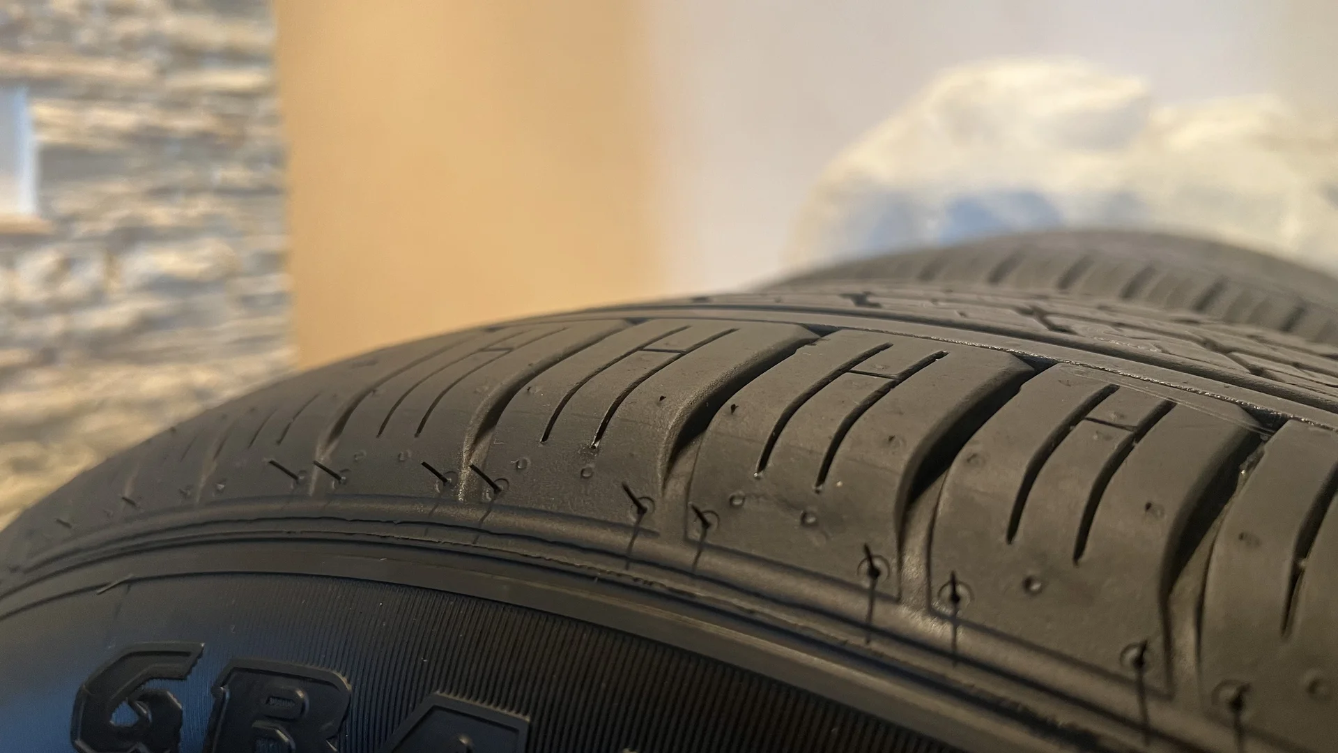 Dunlop Grandtrek ST30 225/55 R19 99H - миниатюра 5