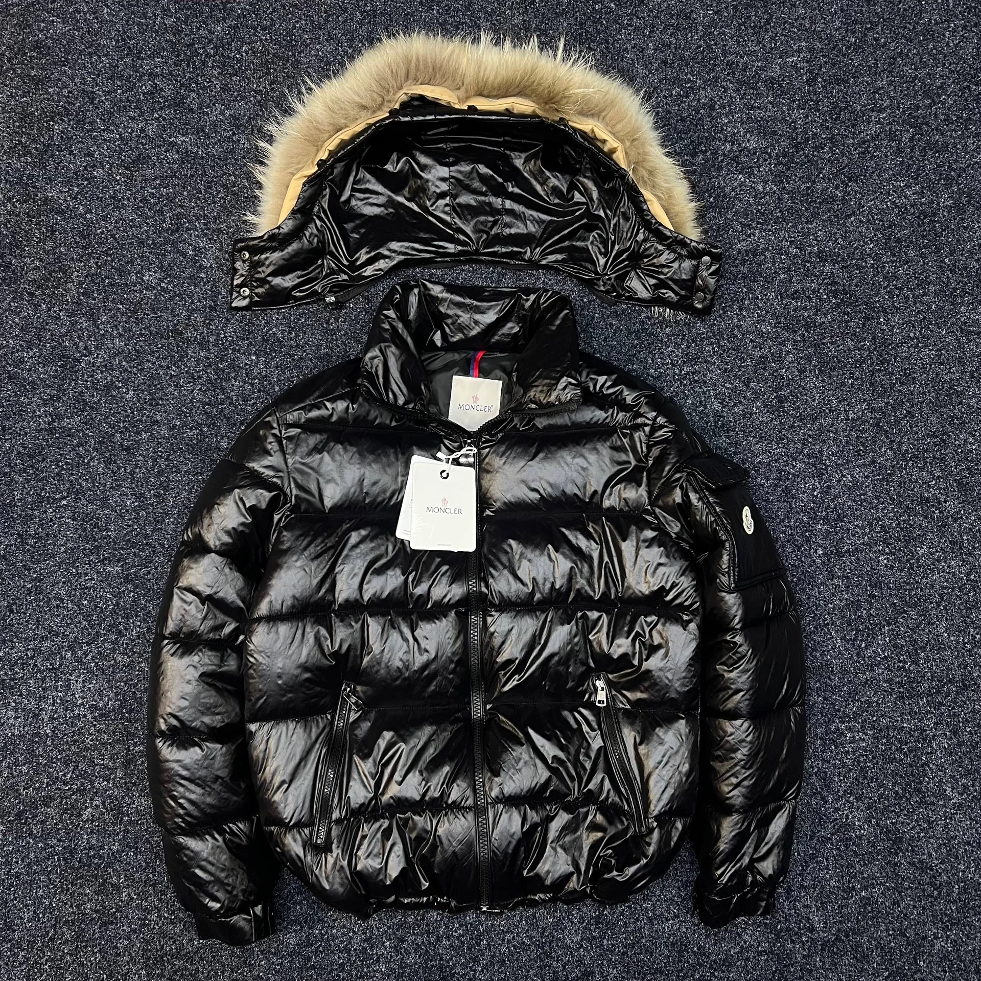 Пуховик Moncler - миниатюра 4