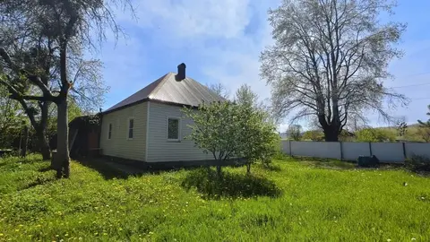 Продается дом  на участке 27 сот.