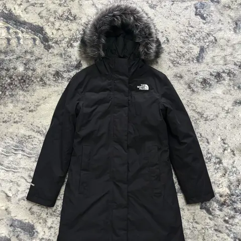 Пуховик The north face 550